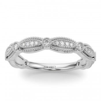 Antique Style Diamond Wedding Ring Band in Platinum (0.20ct)